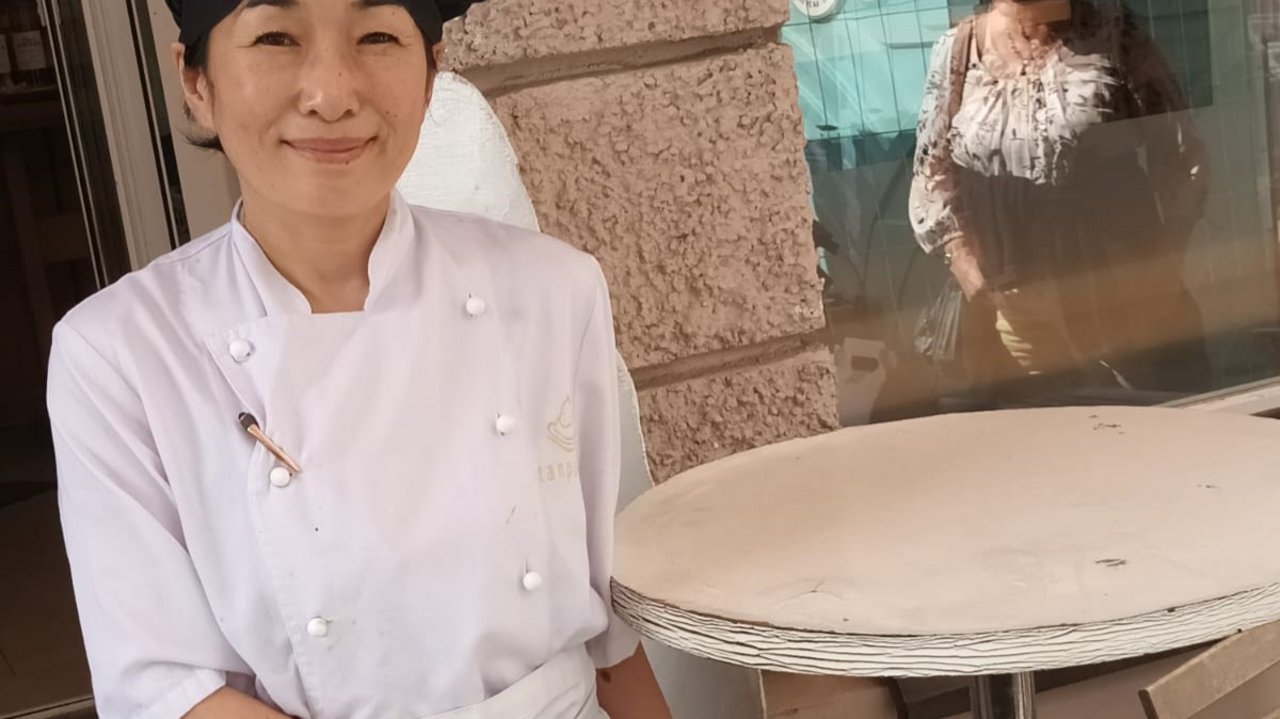 2023_14.9._Frau_Okada__quer.jpg