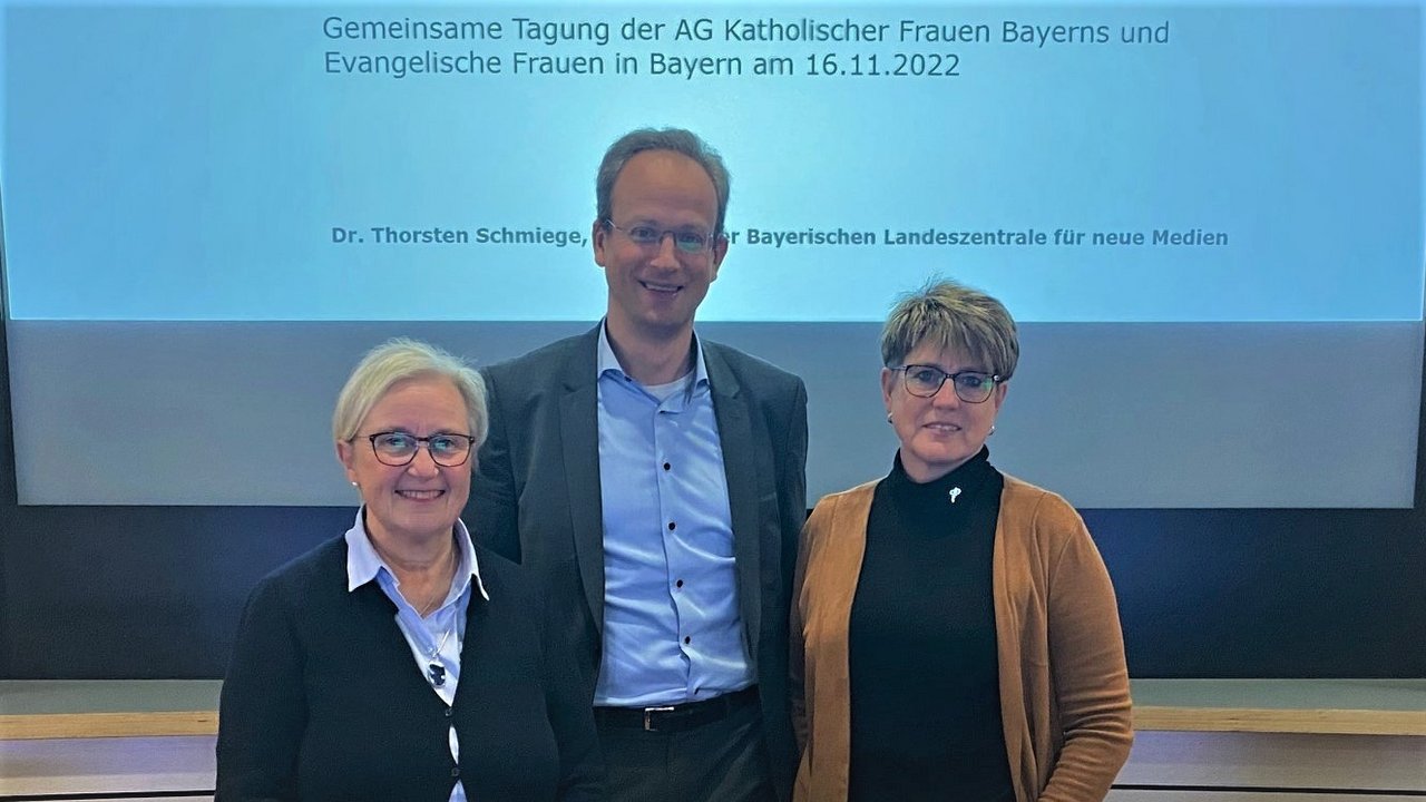 2022__16.11.__U.Kriebel__T.Schmiege__K.Geiger__vlnr___Quelle_Prange.jpg